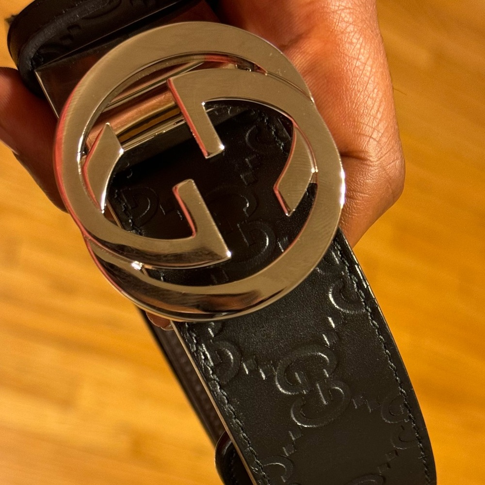 MEN’S REVERSIBLE GUCCI SIGNATURE BELT SIZE 100 EU 40 US
